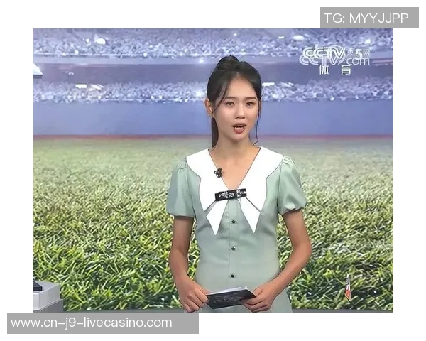 天下足球主持人揭秘背后的故事与职业生涯的精彩瞬间